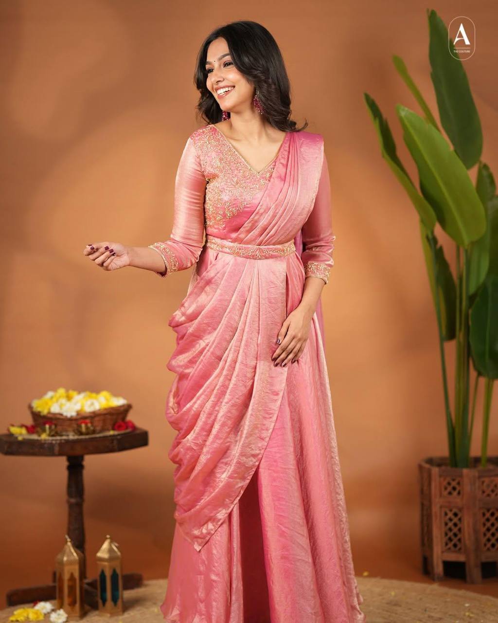 PEACH MEENAKARI
