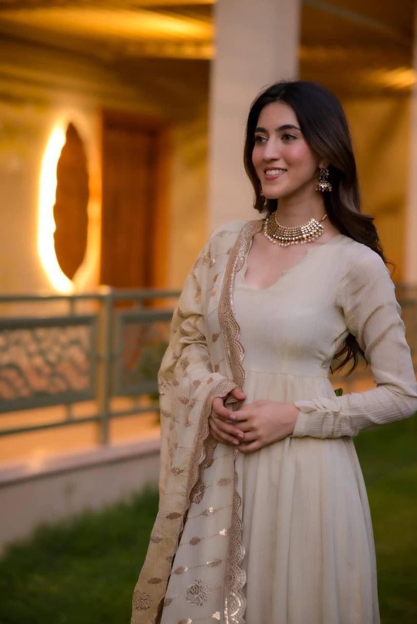 IVORY GOLDEN SUIT