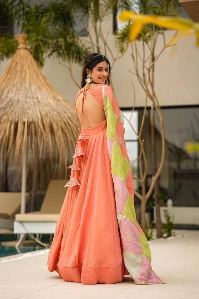 CHARVI SUIT