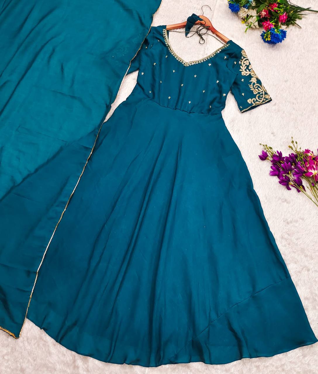 MOR PANKH ANARKALI