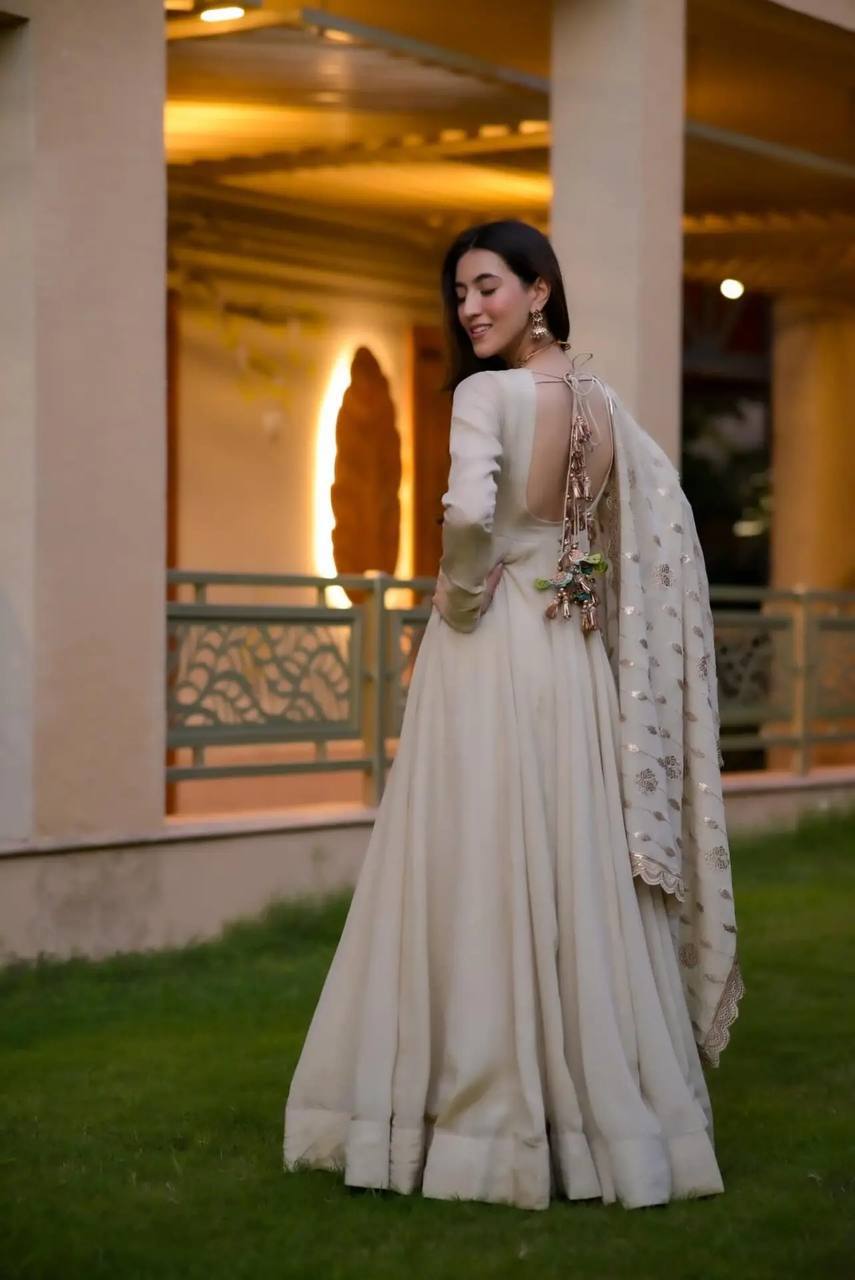 IVORY GOLDEN SUIT