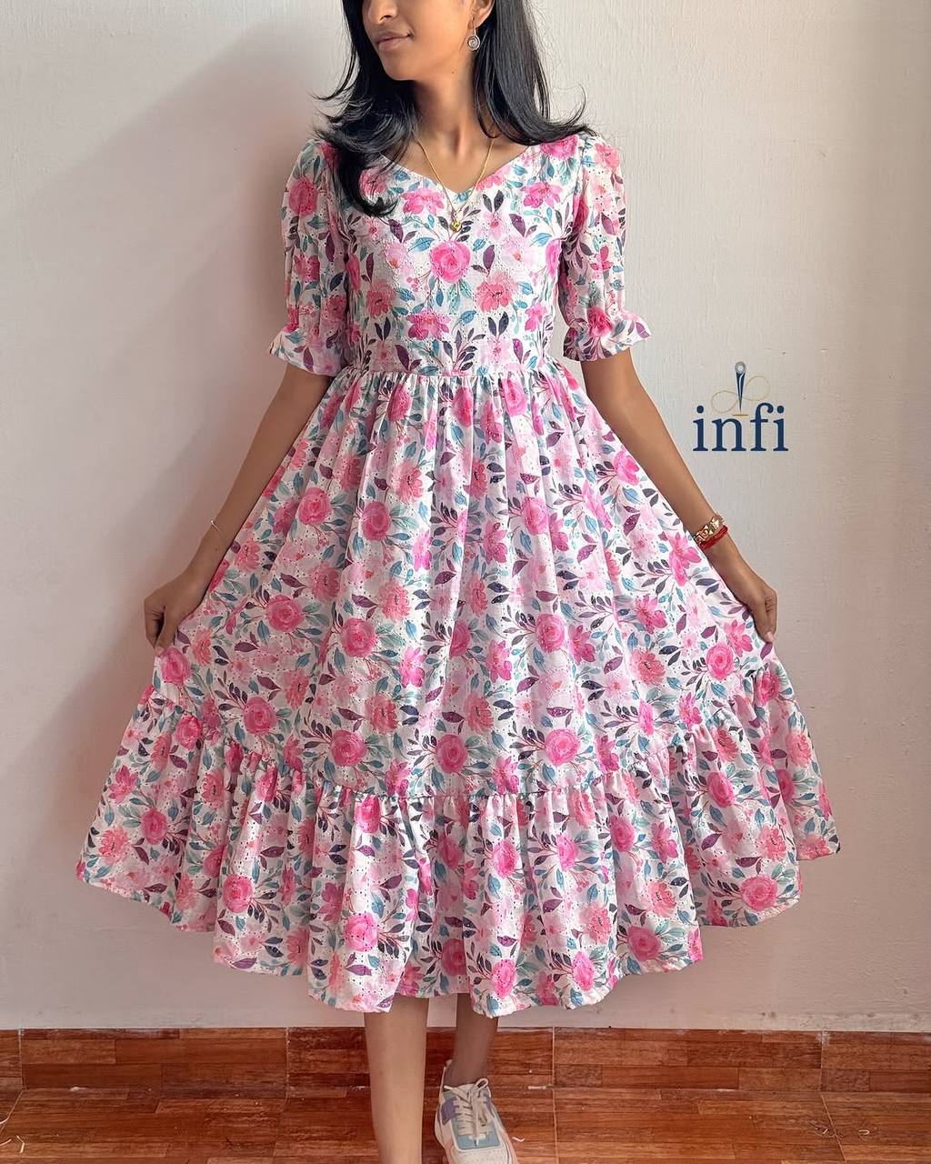 LILY LOVE MAXI - Vedhika Fashion