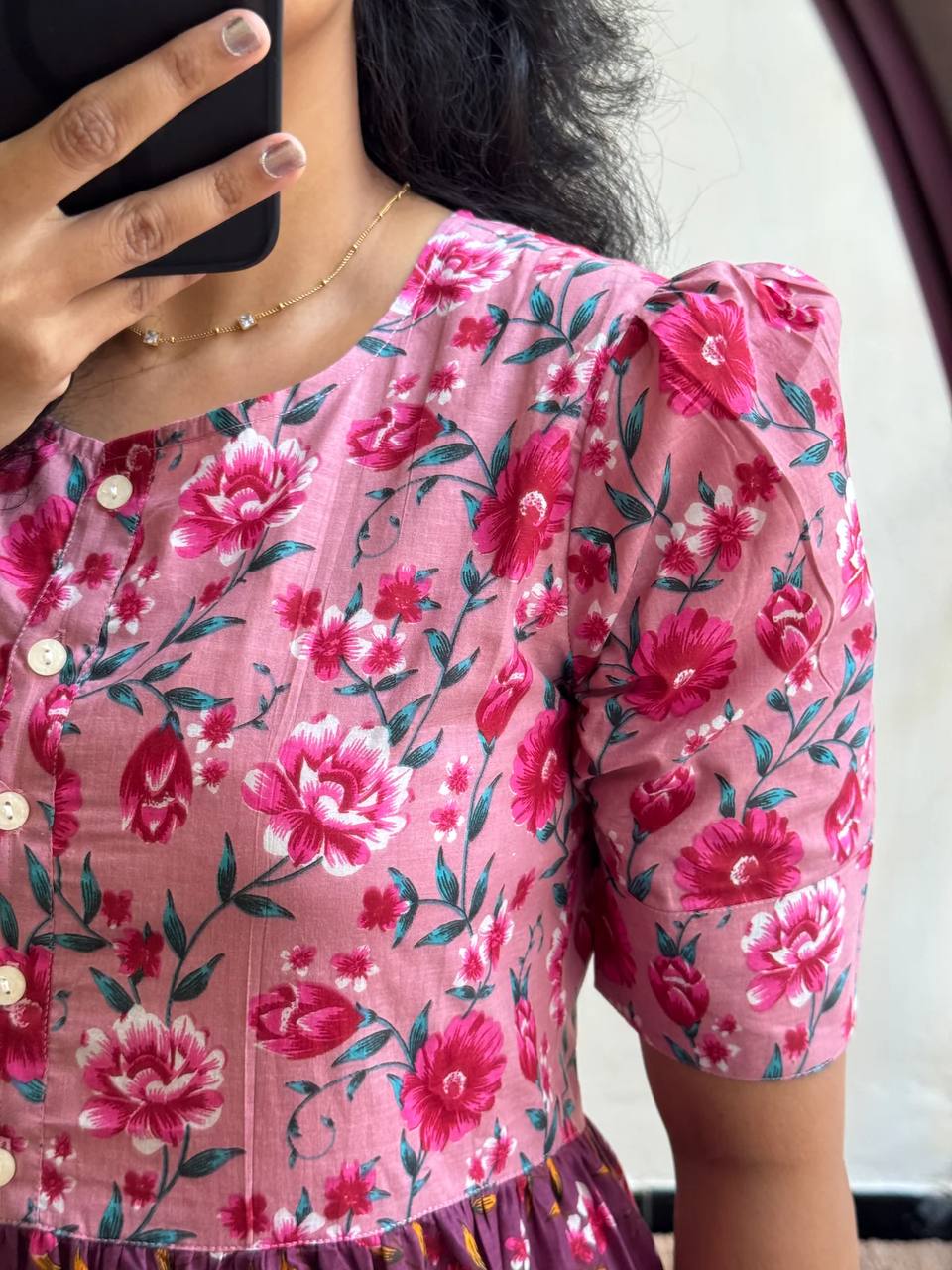 TWIN ROSE - Vedhika Fashion