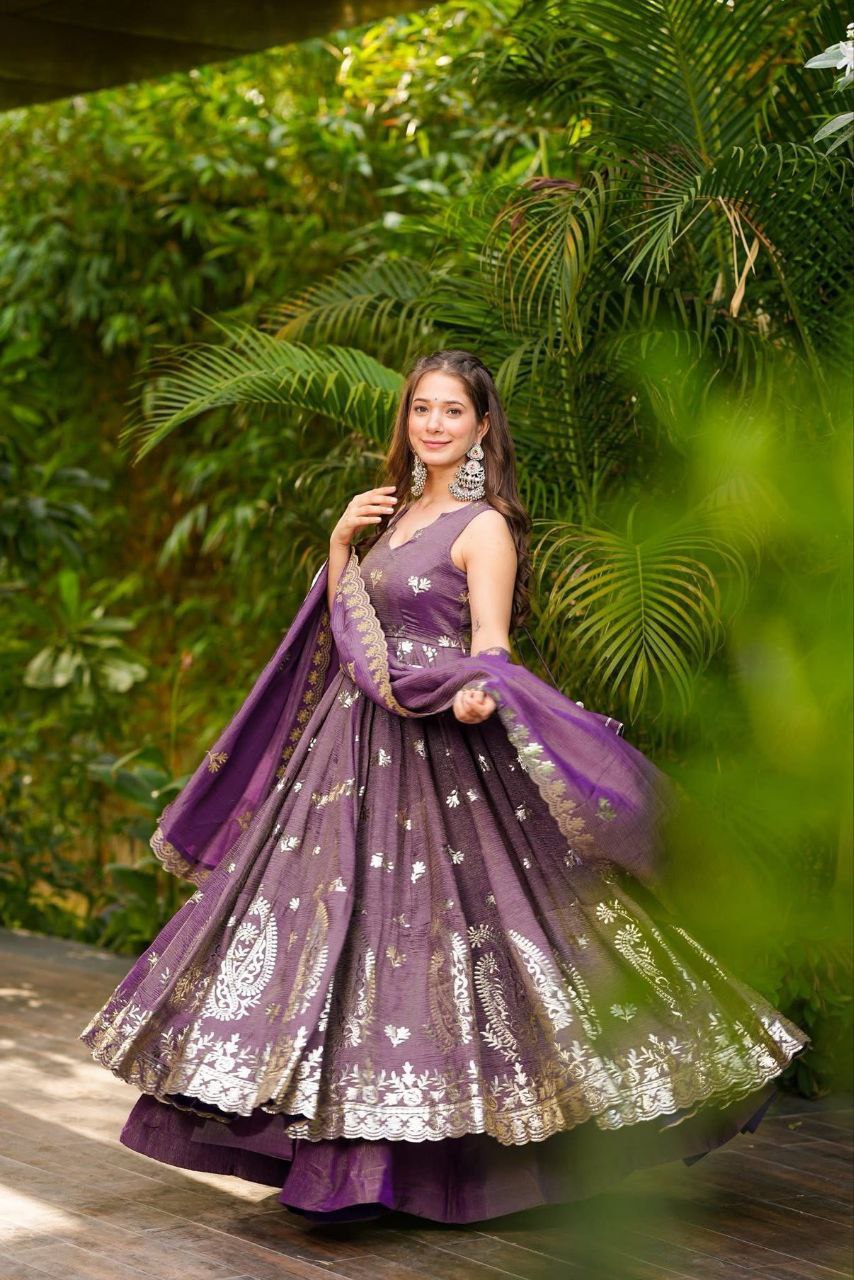 REGANZIA SUIT SET - Vedhika Fashion