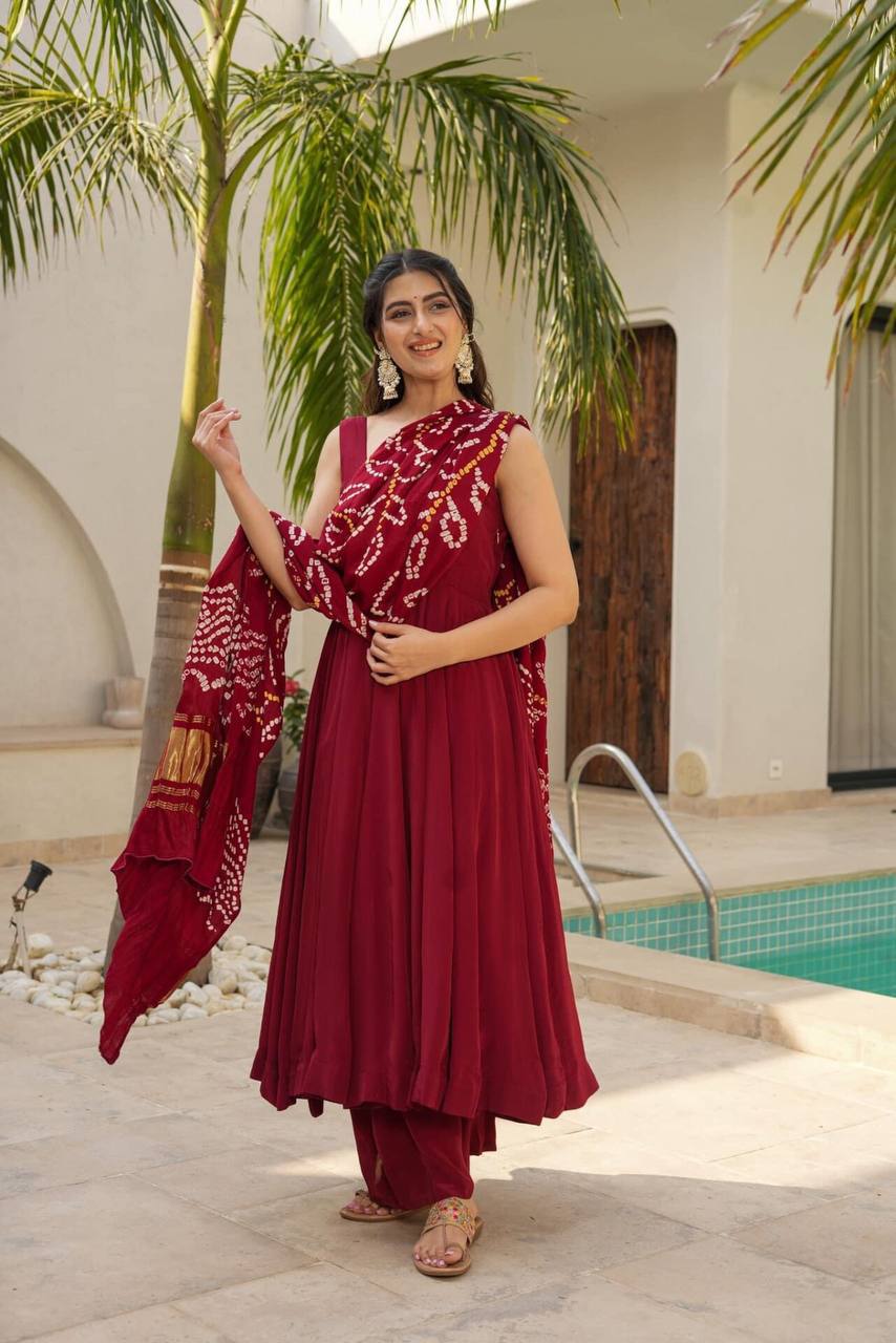 ROHINI SILK SET