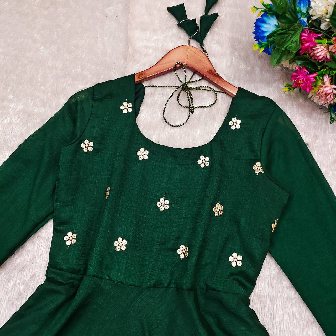 VICHITRA GREEN - Vedhika Fashion