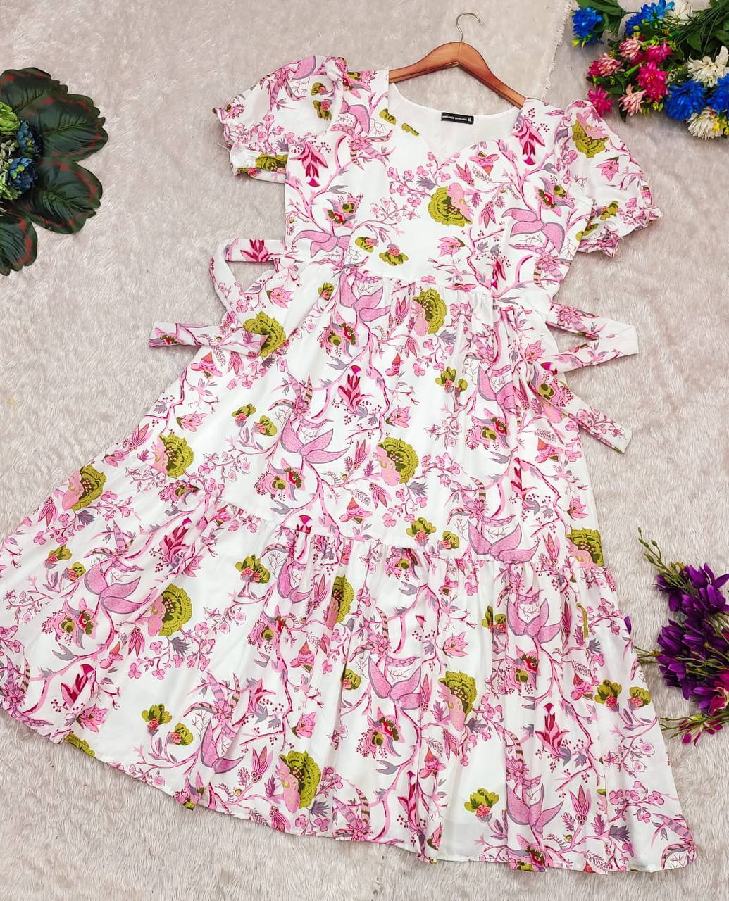 INFI WHITE