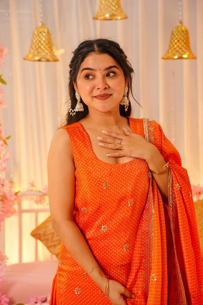 SAFFRON BANDHEJ SET
