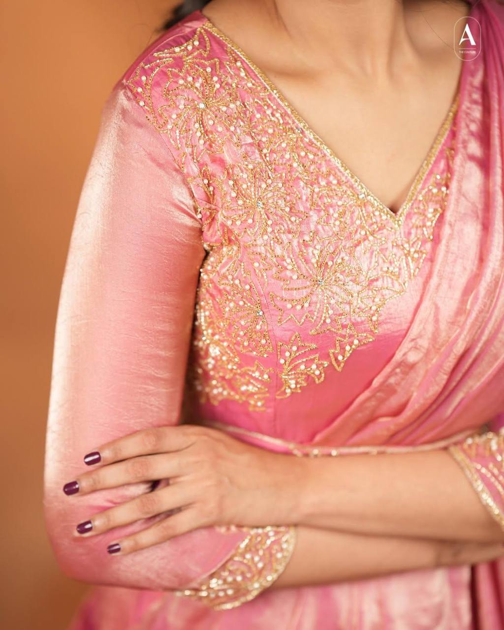 PEACH MEENAKARI