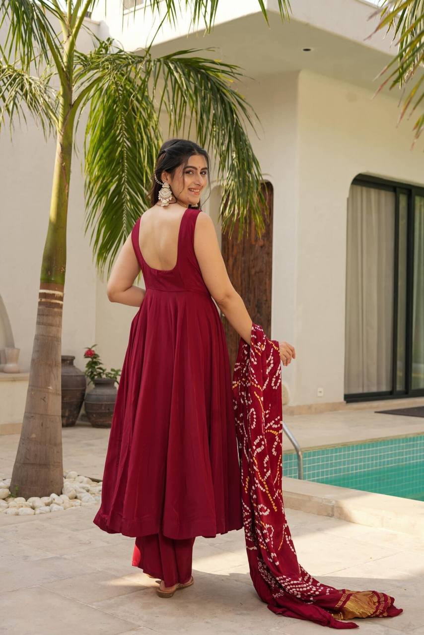 ROHINI SILK SET