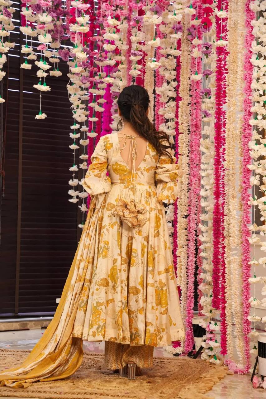 MANGO DELIGHT SUIT