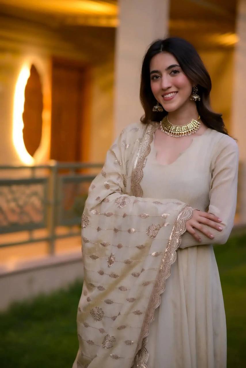 IVORY GOLDEN SUIT