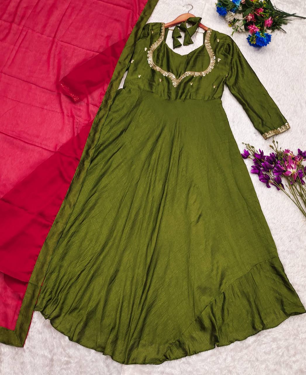 SHIVALI ANARKALI SUIT - Vedhika Fashion