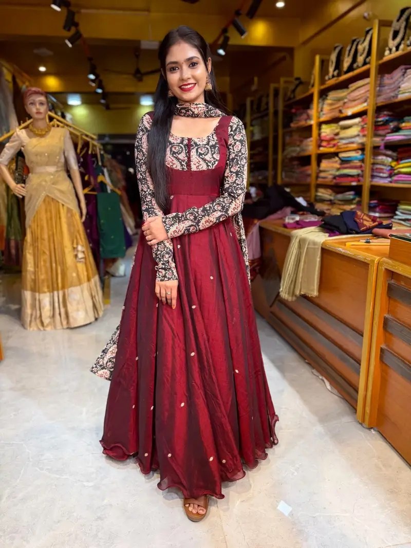 KALAMKRITI MAROON ANARKALI SUIT