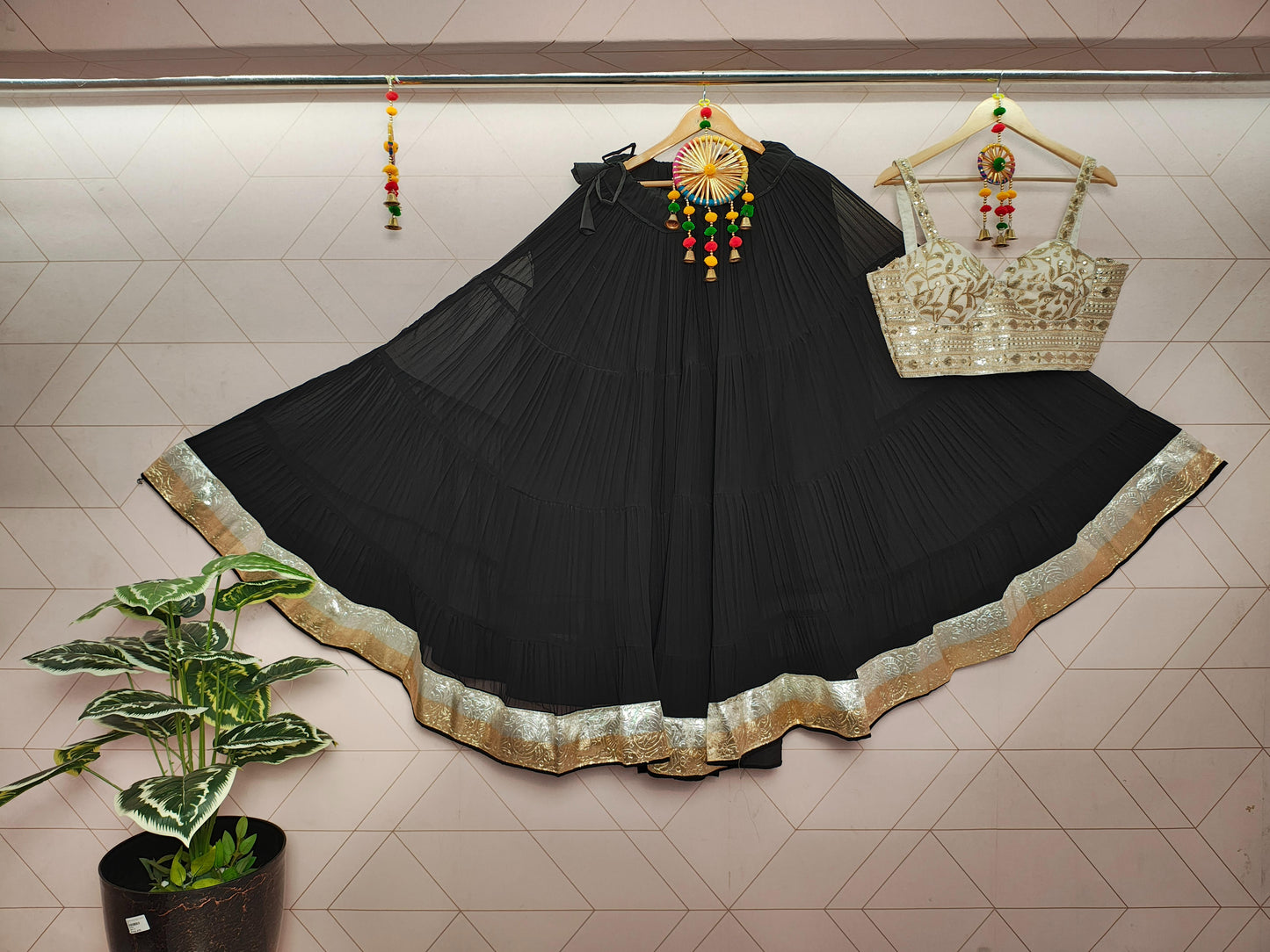 TAPI TAT NAVARATRI LEHENGA - Vedhika Fashion