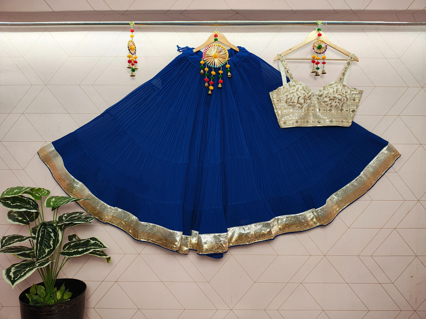 TAPI TAT NAVARATRI LEHENGA - Vedhika Fashion