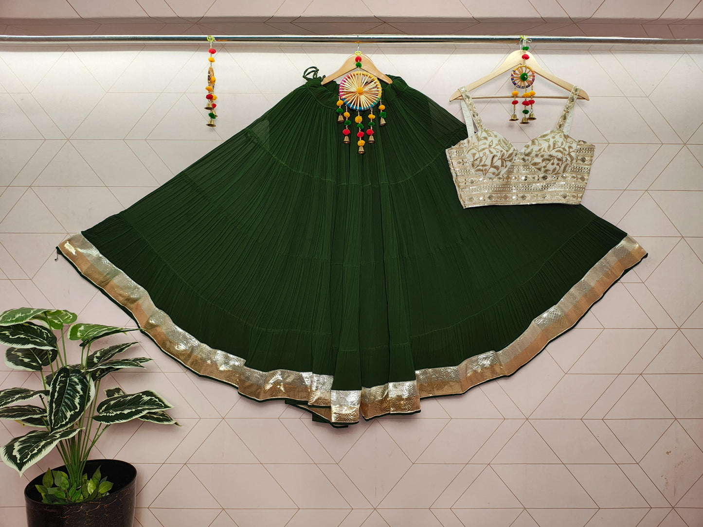 TAPI TAT NAVARATRI LEHENGA - Vedhika Fashion