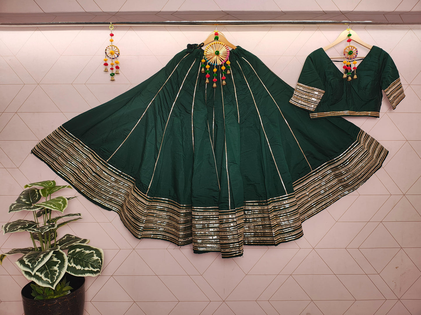 ZANKHI NAVARATRI LEHENGA - Vedhika Fashion