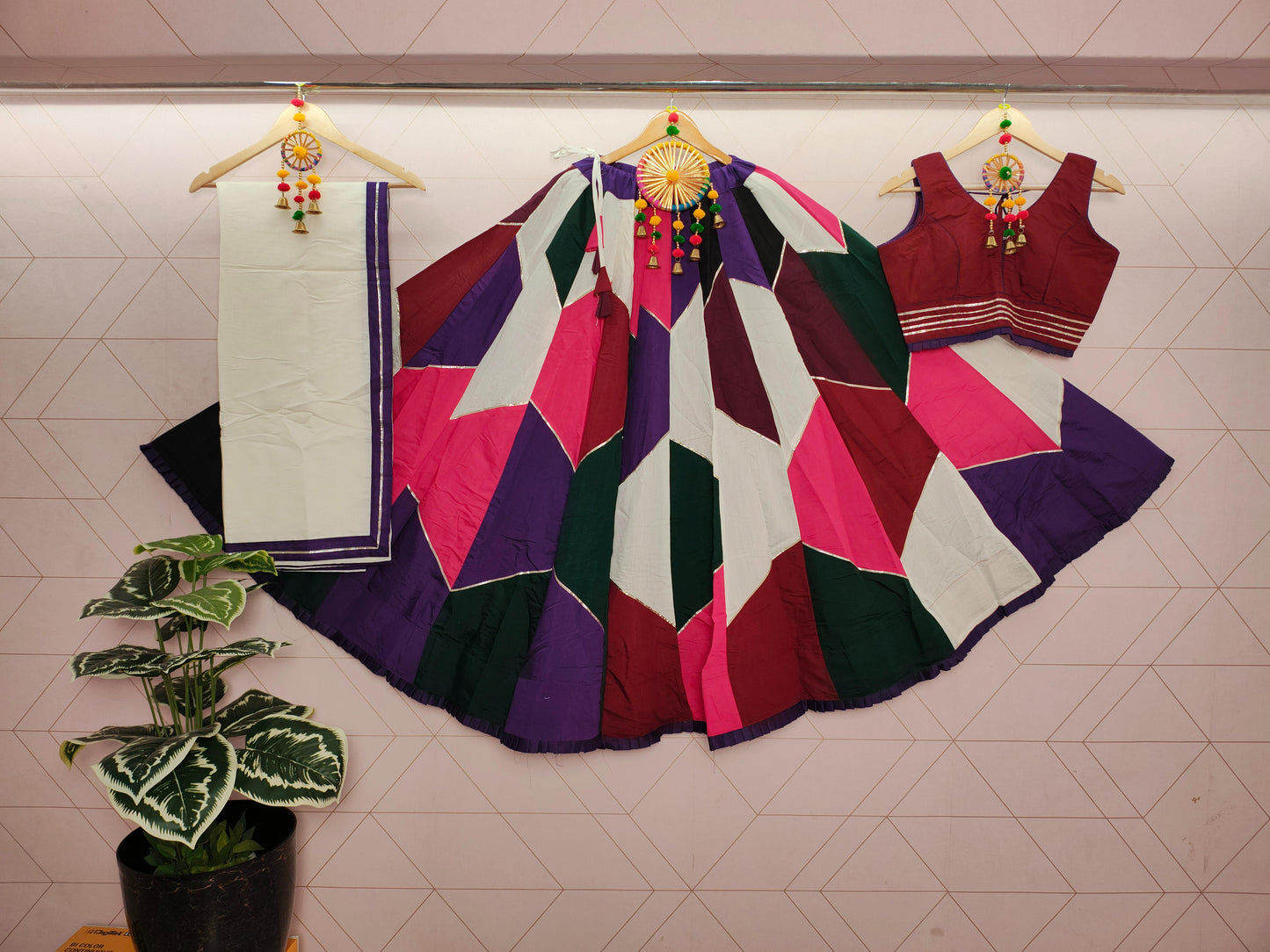 NEW RASS NAVRATRI LEHENGA - Vedhika Fashion