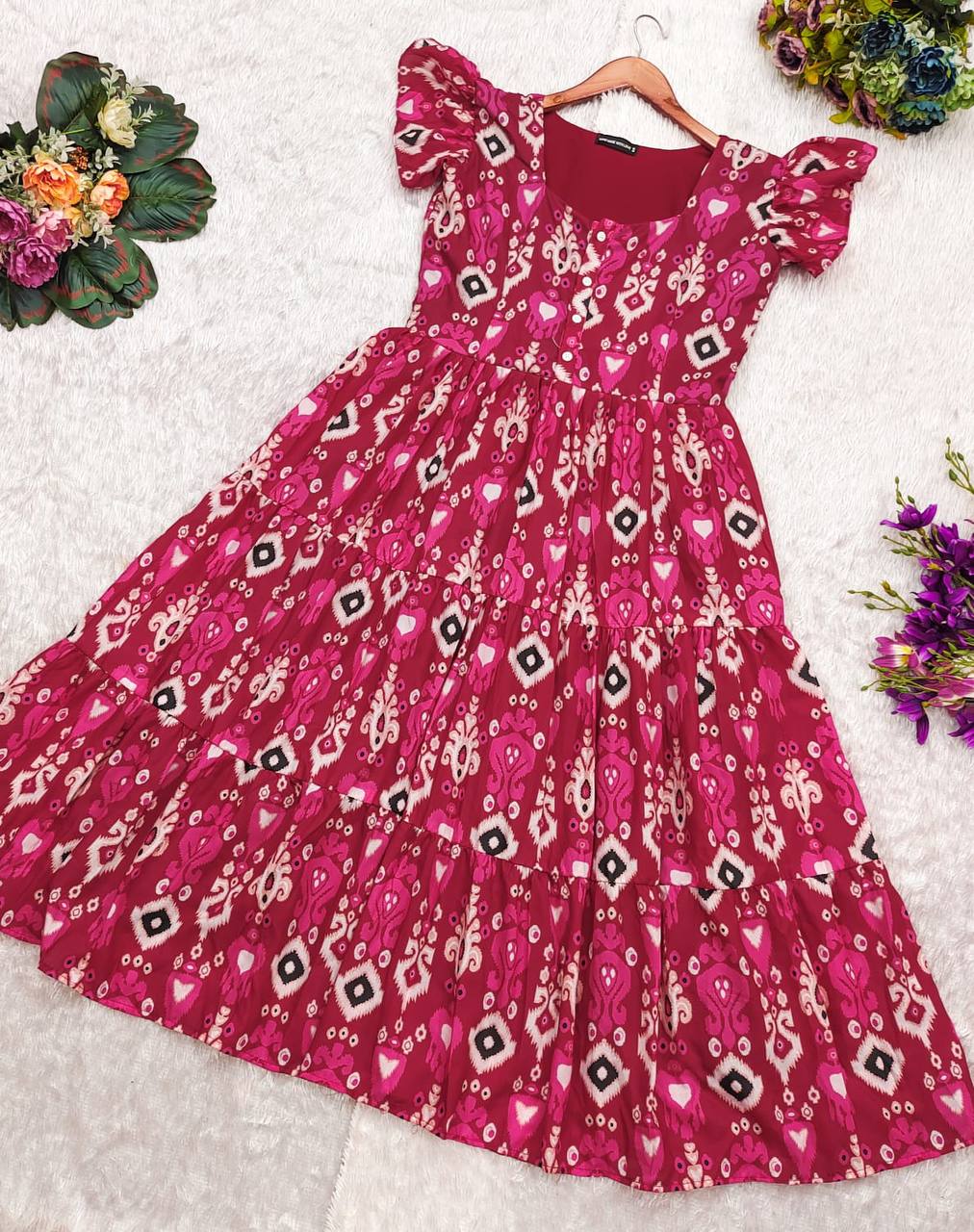 DHANO MAXI - Vedhika Fashion