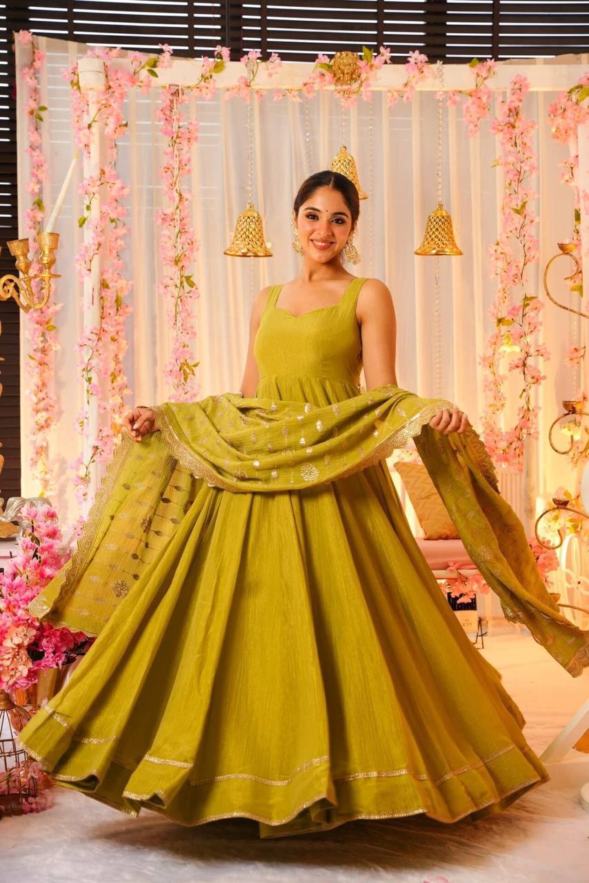 VARTIKA GREEN - Vedhika Fashion