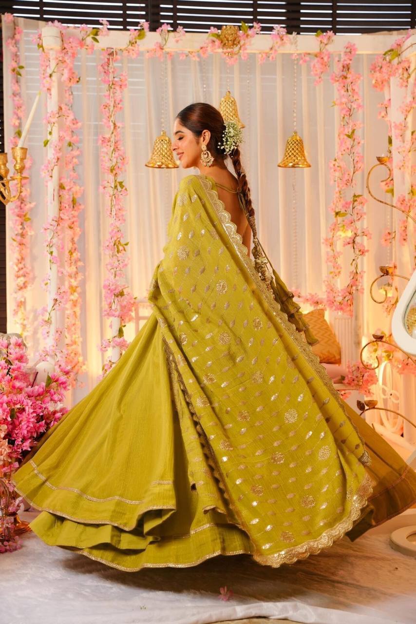 VARTIKA GREEN - Vedhika Fashion
