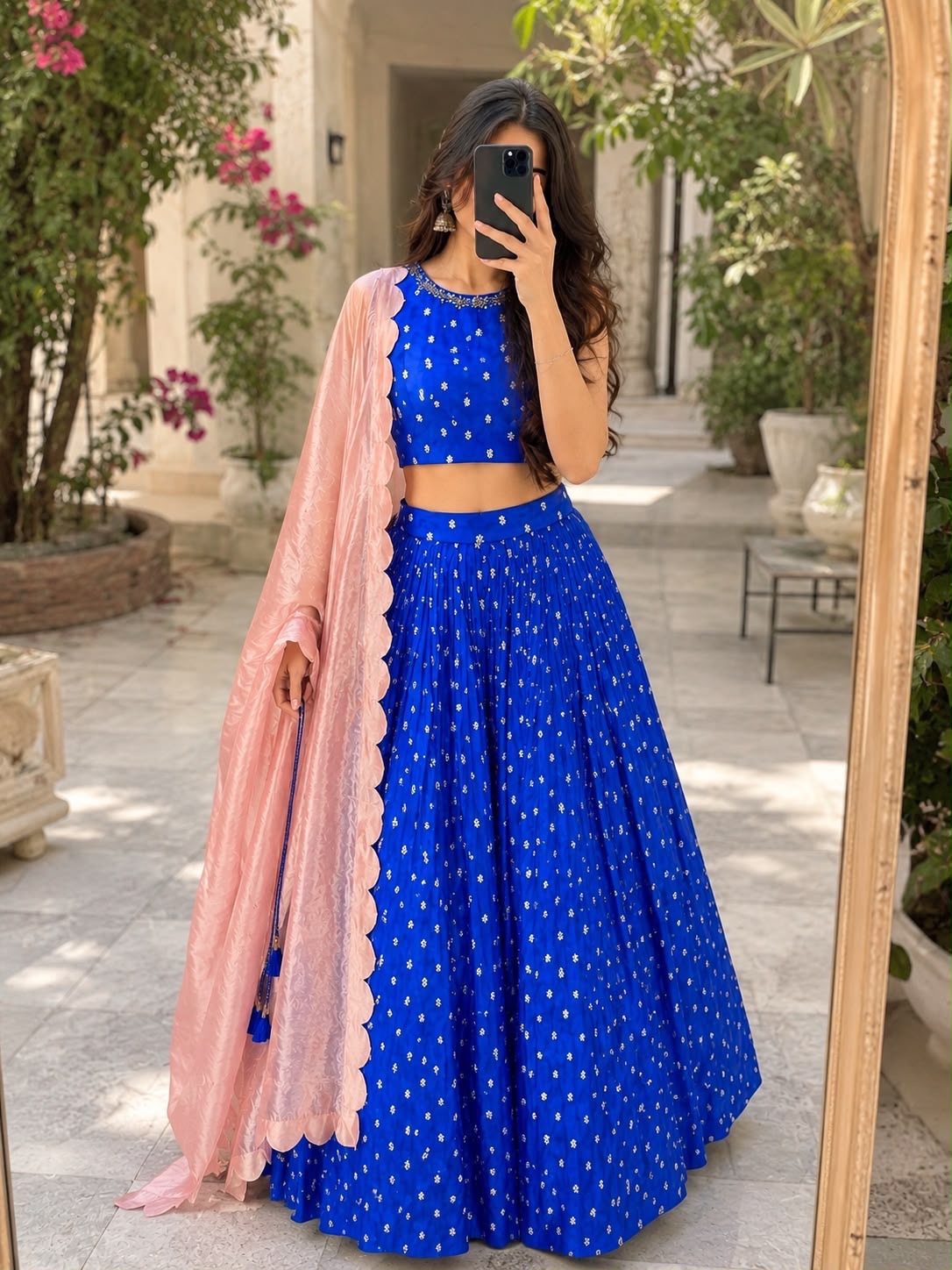 ROSHNI LEHENGA
