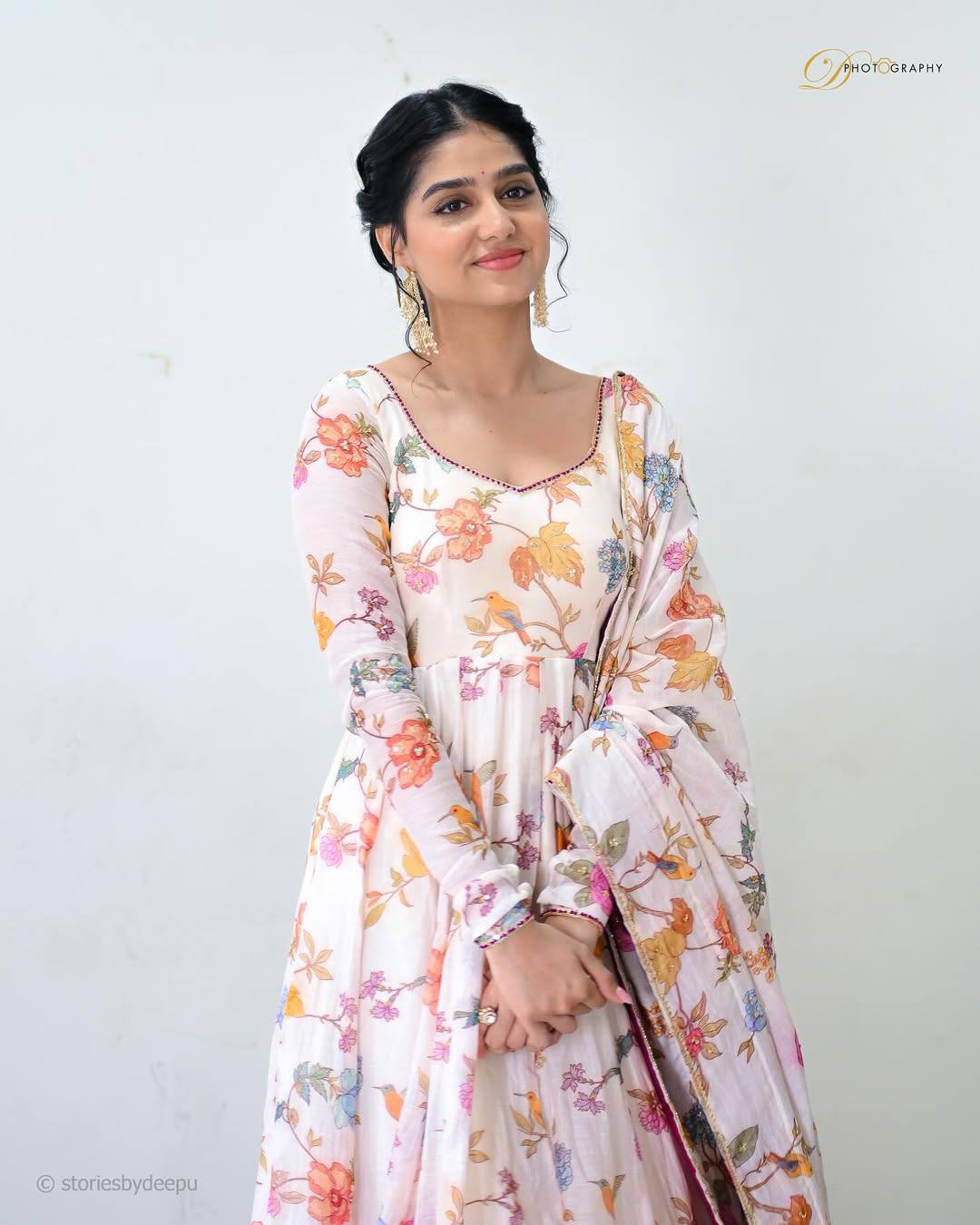 FEATHER WHITE ANARKALI SUIT