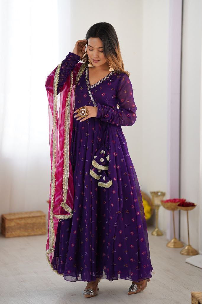 GULABI LEHER ANARKALI