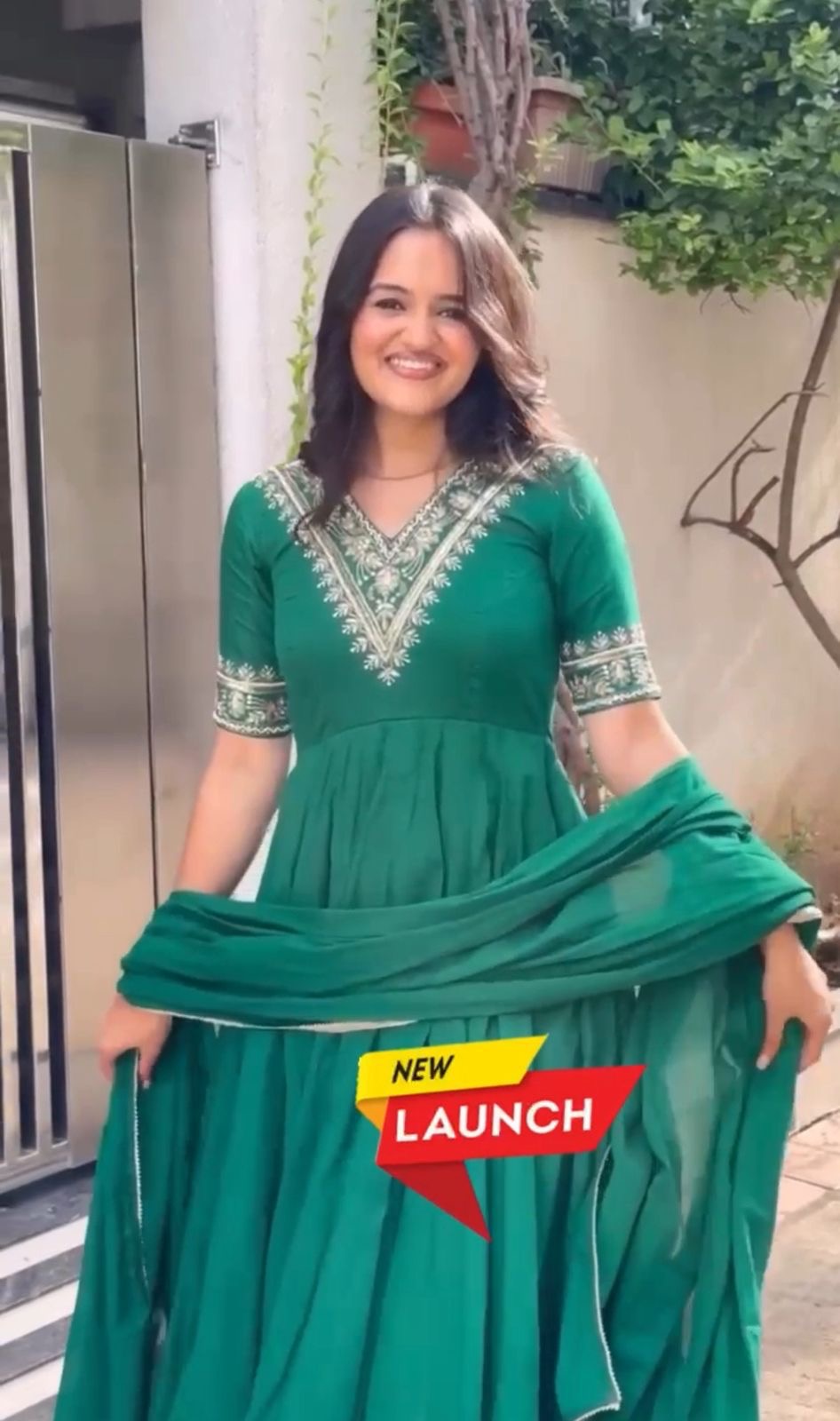 Regal Emerald Anarkali Set