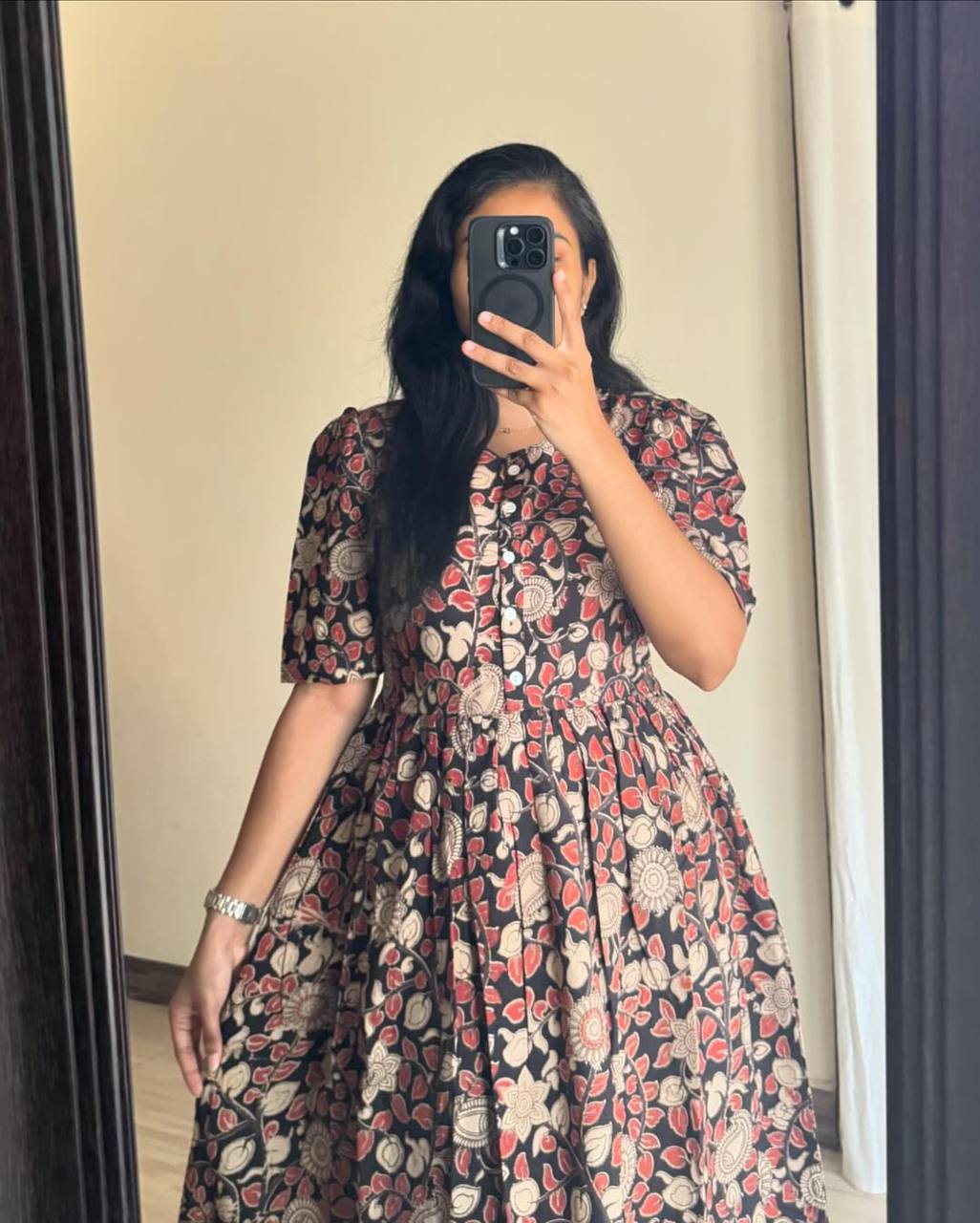 BLACK AND RED KALAMKARI - Vedhika Fashion