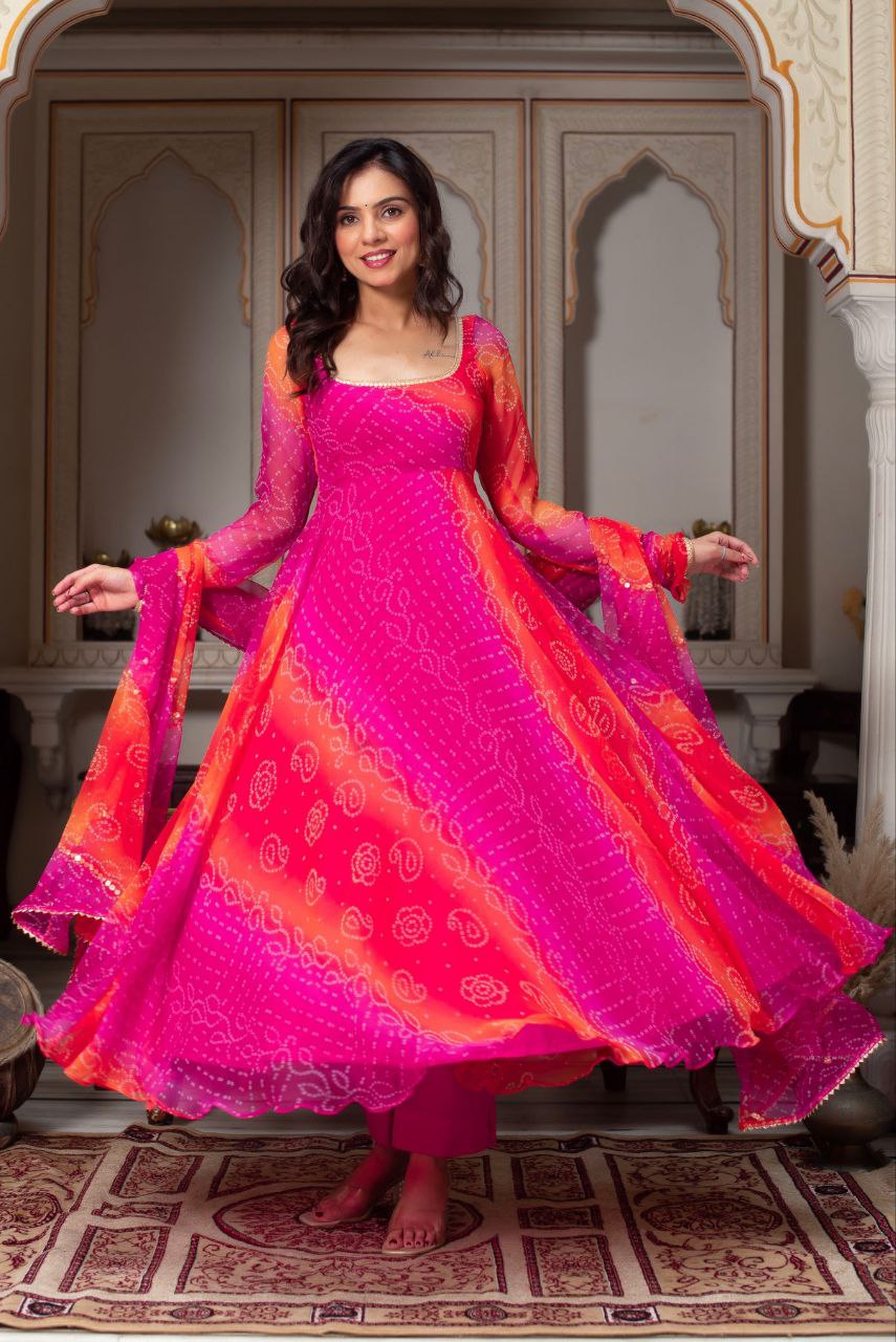 Menaka Suit Set