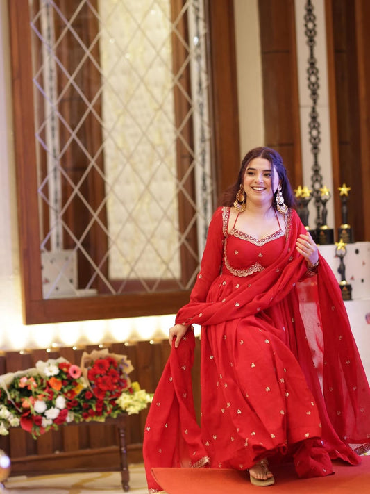 Gulnaar Grace Anarkali Set