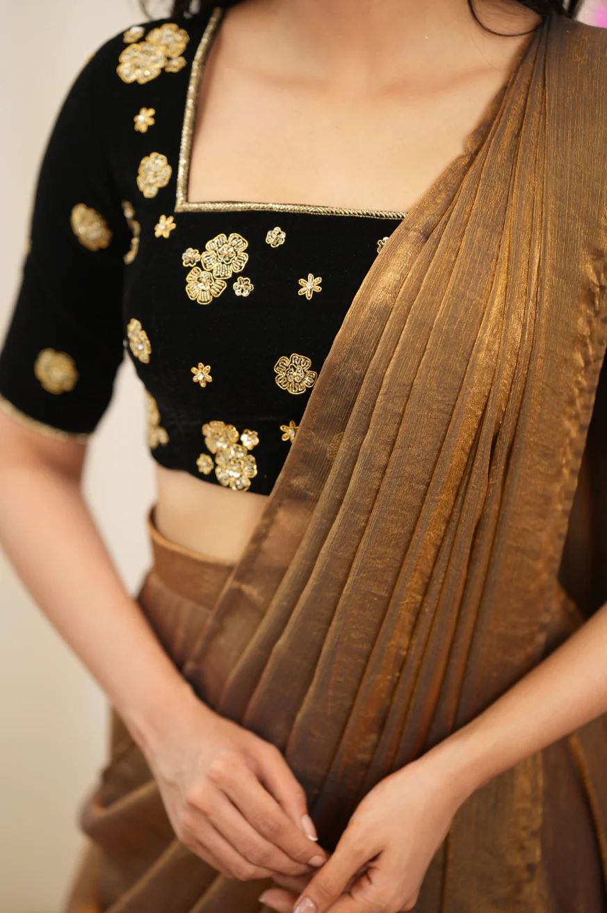 Noor-e-Zari Lehenga