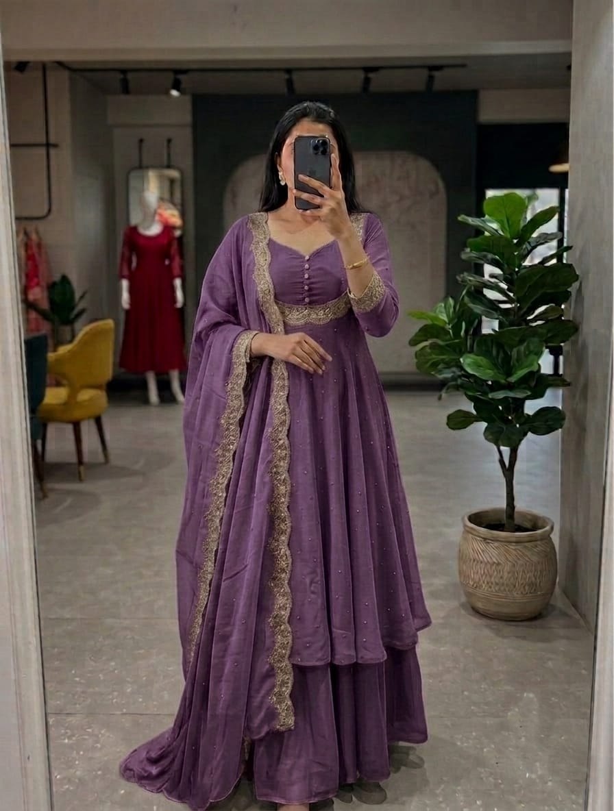 VEDHIKA MAUVE SUIT