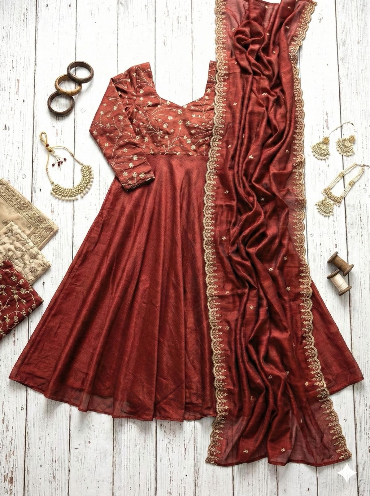 NITYA RUST ANARKALI