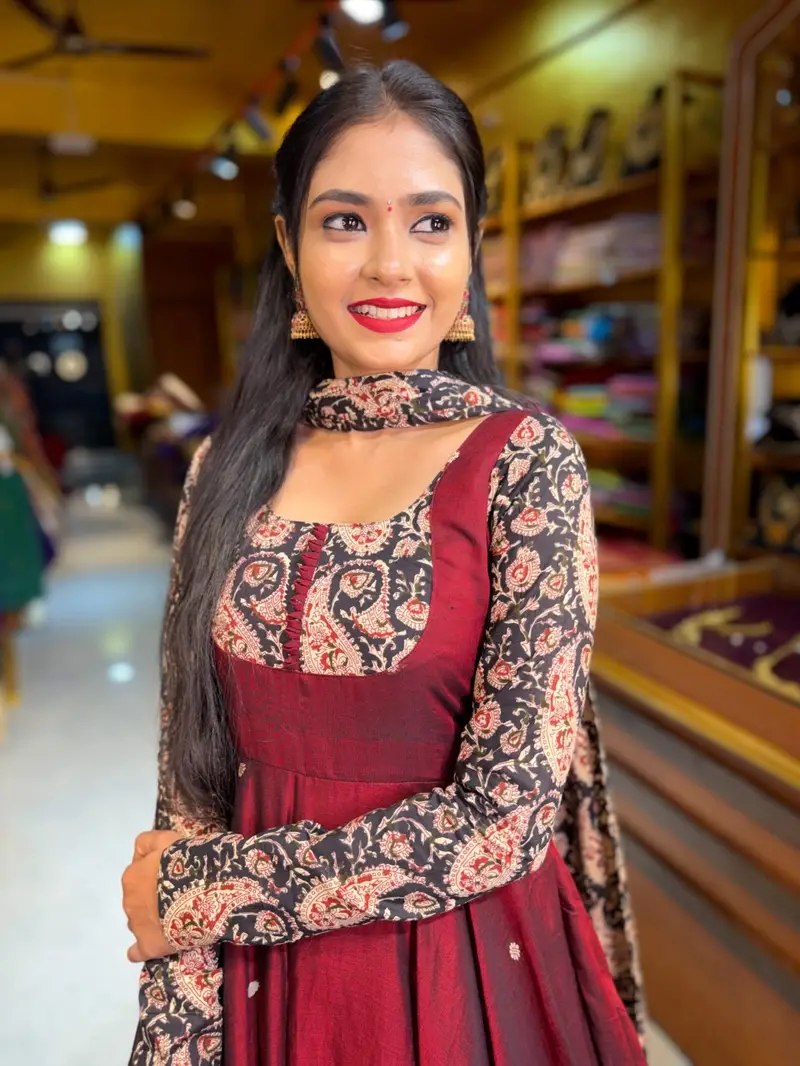 KALAMKRITI MAROON ANARKALI SUIT