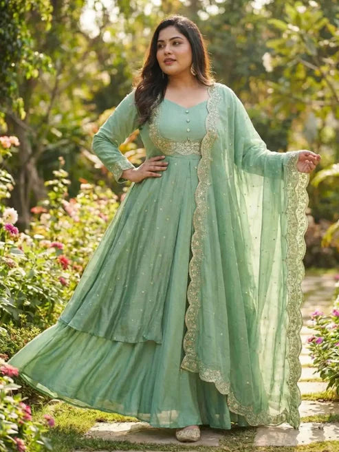 PLUS VEDHIKA GREEN SUIT