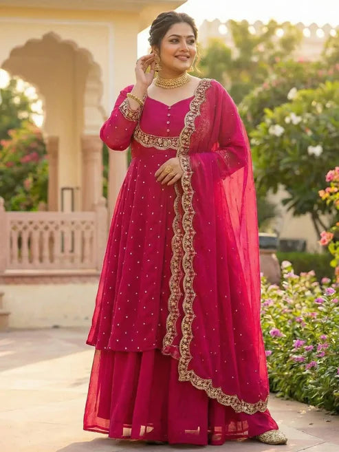 PLUS VEDHIKA RANI SUIT