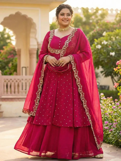 PLUS VEDHIKA RANI SUIT
