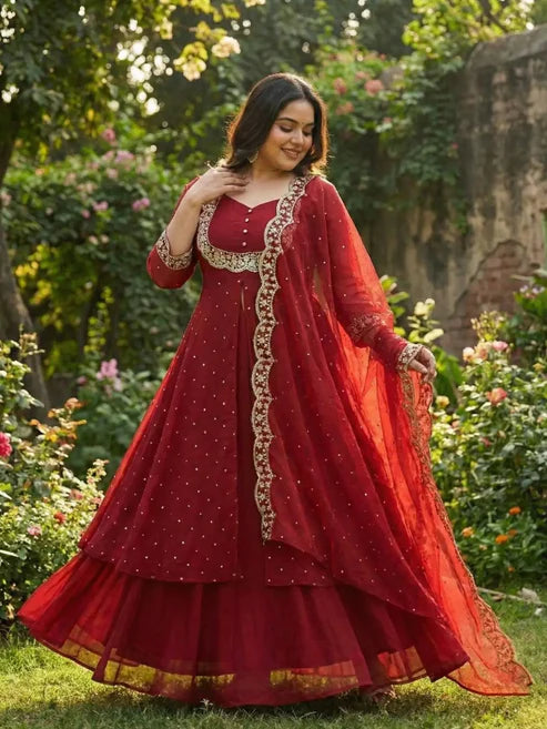 PLUS VEDHIKA RED SUIT