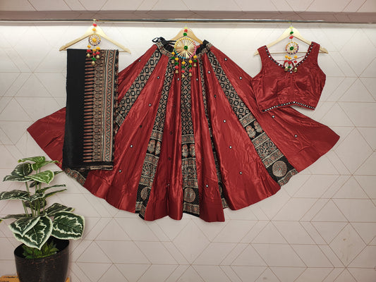 GAJI SILK NAVARATRI LEHENGA - Vedhika Fashion