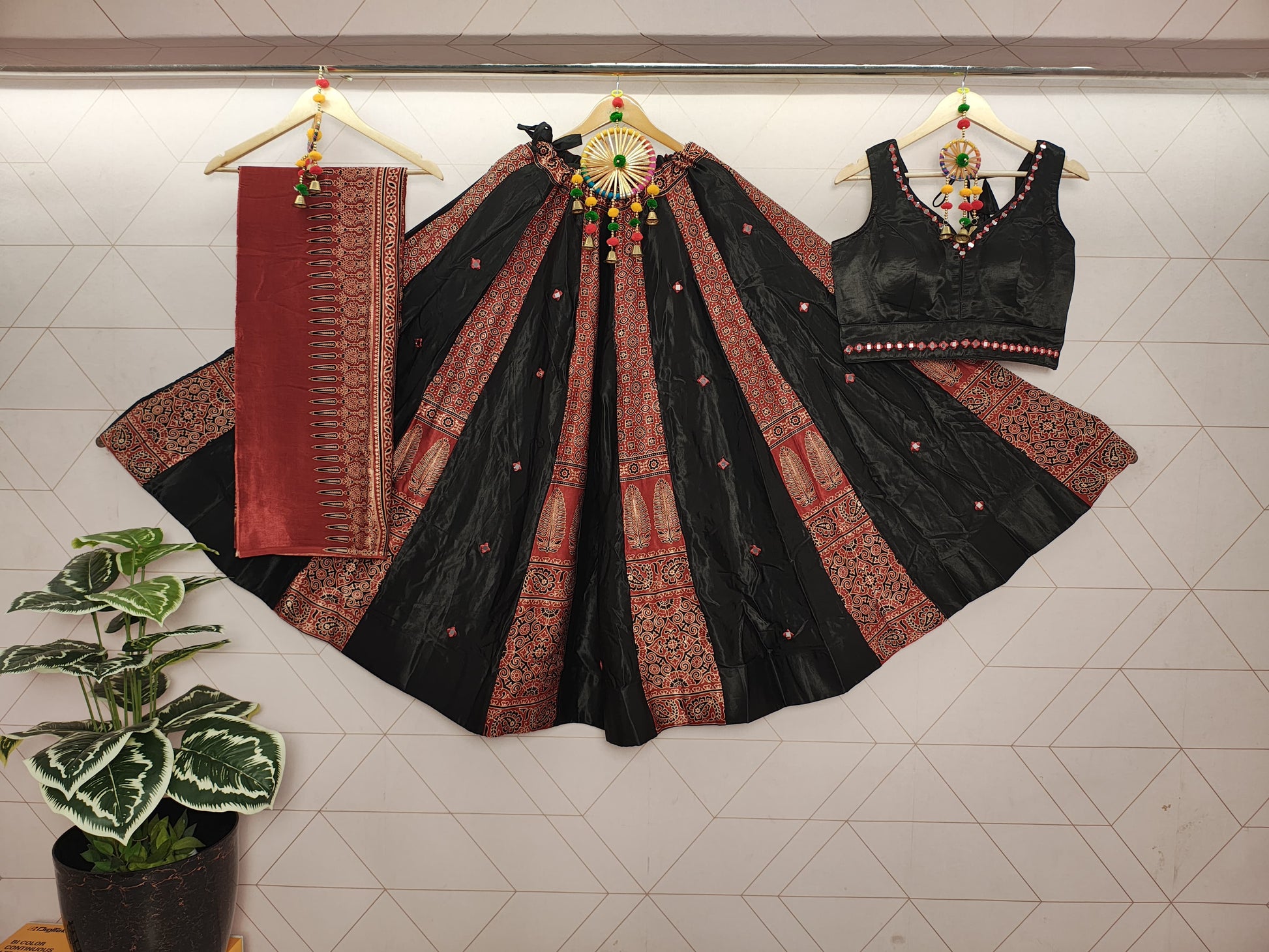 GAJI SILK NAVARATRI LEHENGA - Vedhika Fashion